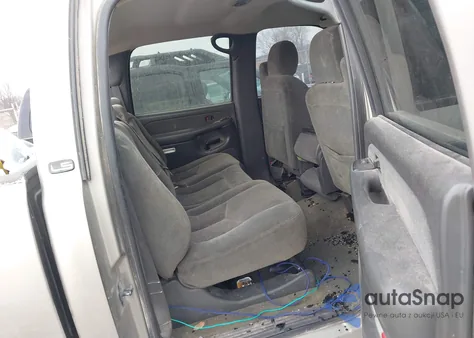 2003 Chevrolet Silverado 2500Hd Ls z USA, uszkodzony, nr VIN 1GCHK23U43F228611